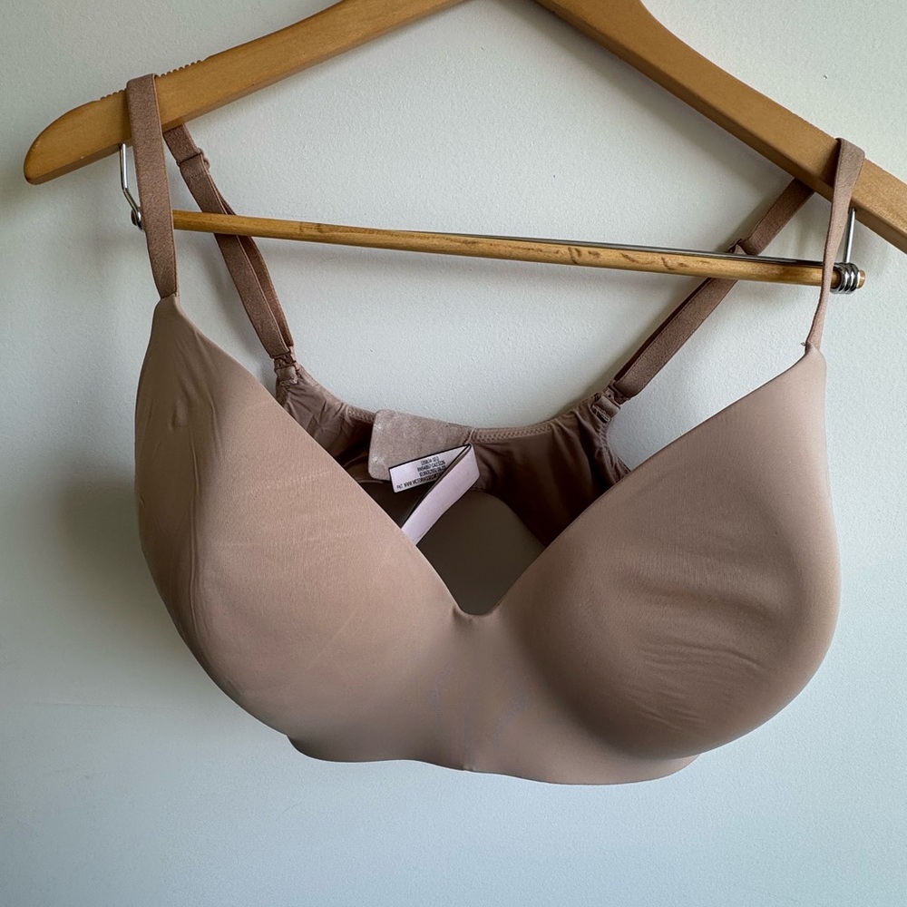 Victoria Secret T-Shirt Bra
